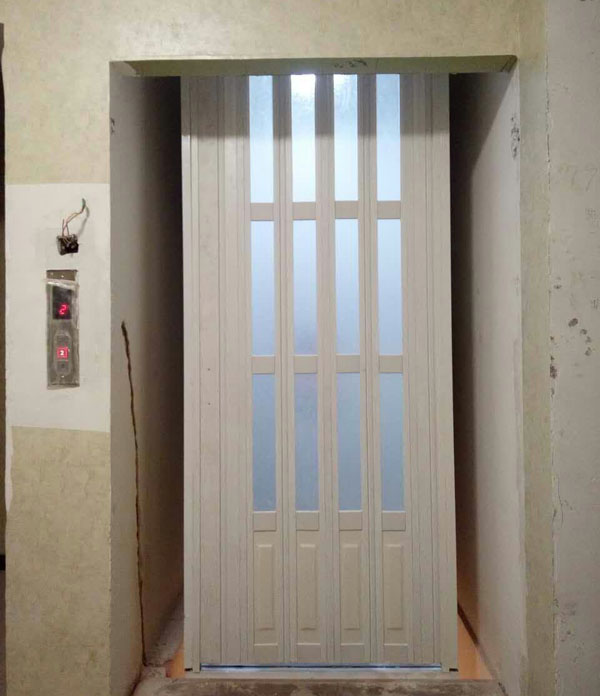 導軌式升降機 導軌式升降機