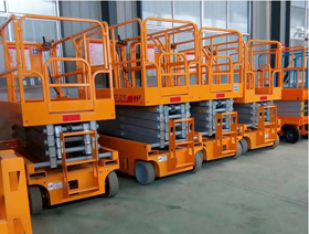 自行式升降機(jī) 自行式升降機(jī)